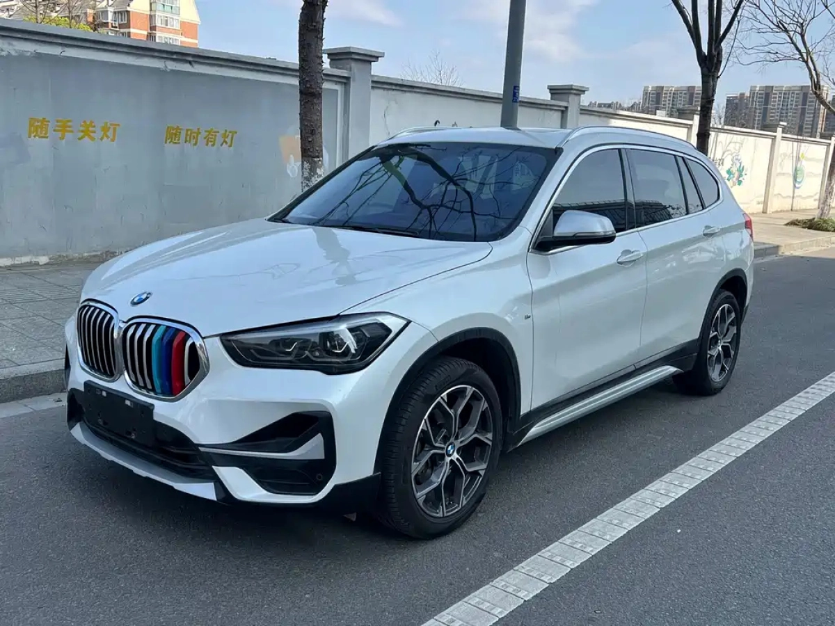 BMW X1  2021