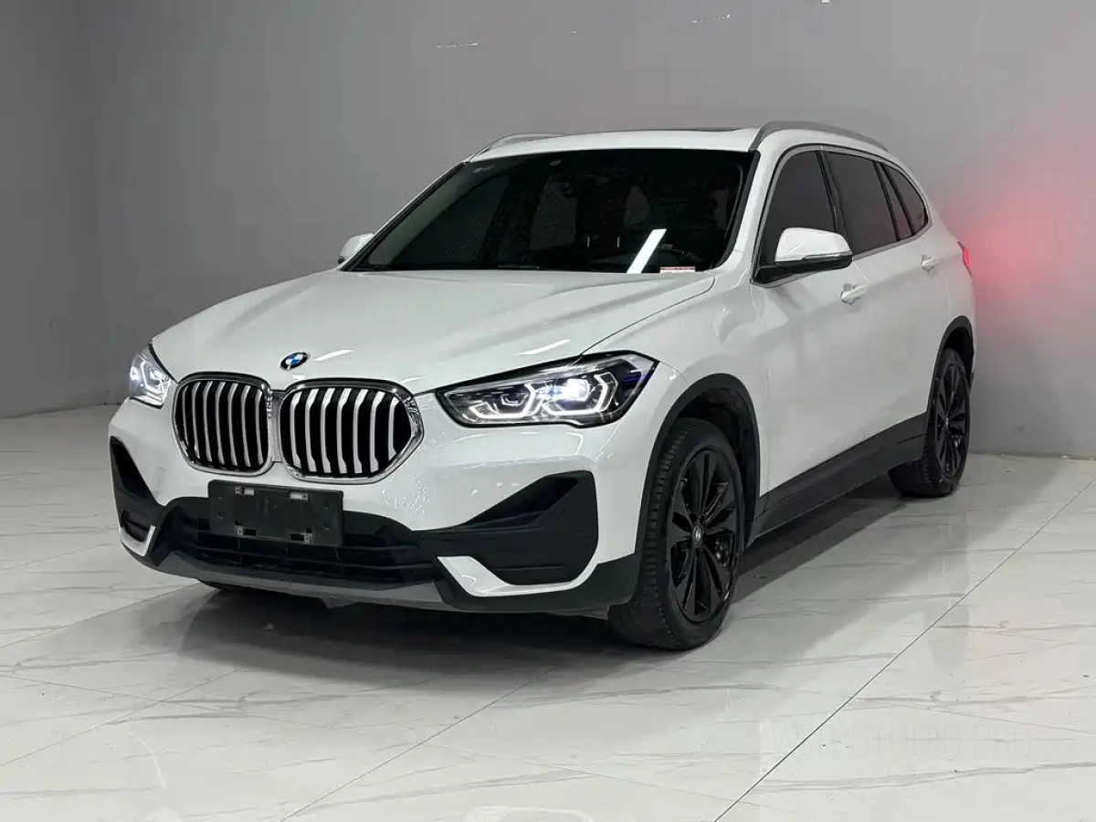 BMW X1  2020