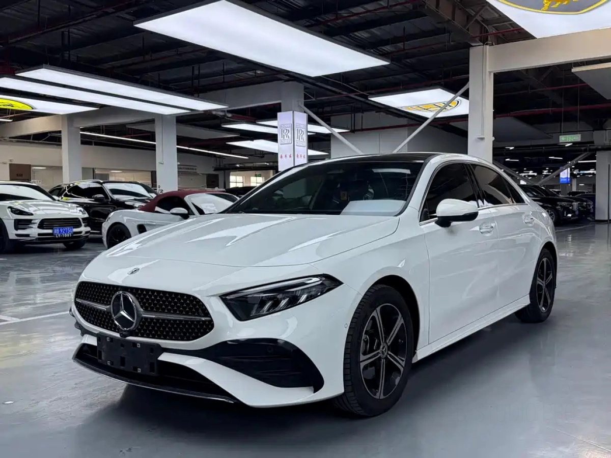 MERCEDES-BENZ A-CLASS  2023