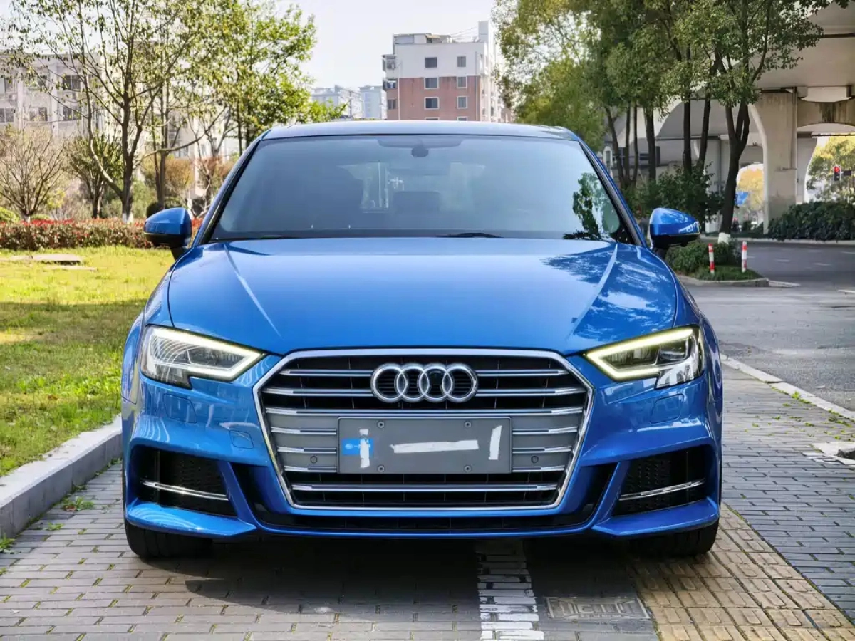AUDI A3  2020
