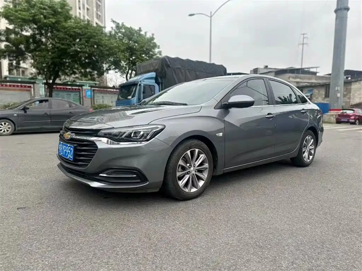 CHEVROLET CRUZE  2023