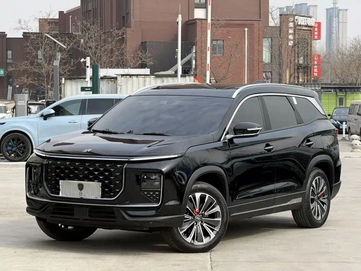 JETOUR SHANHAI L9  2025