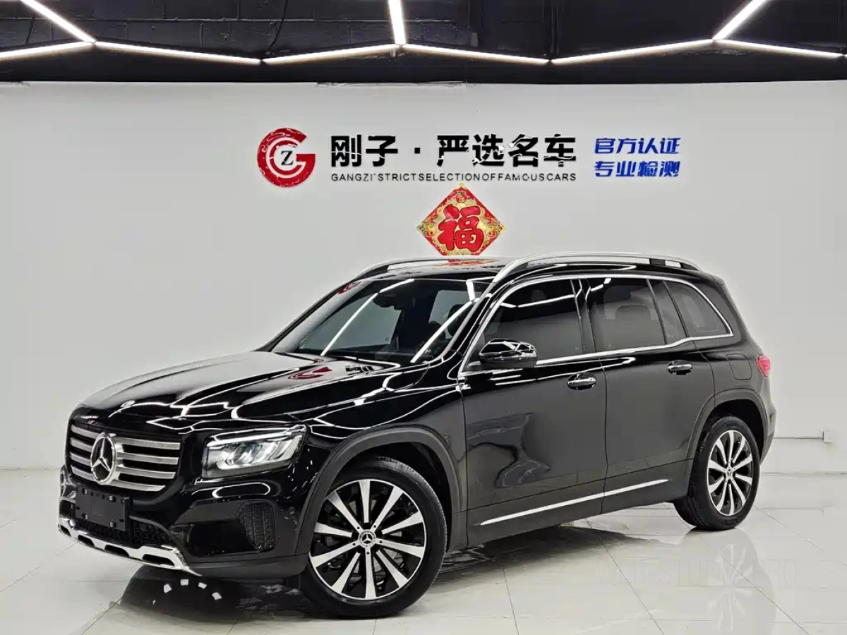 MERCEDES-BENZ GLB  2025