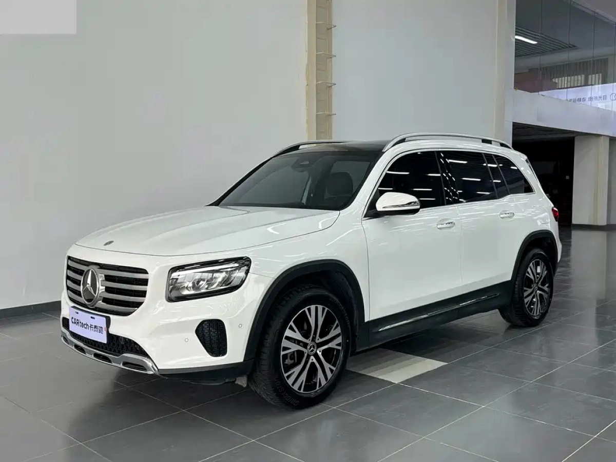 MERCEDES-BENZ GLB  2024