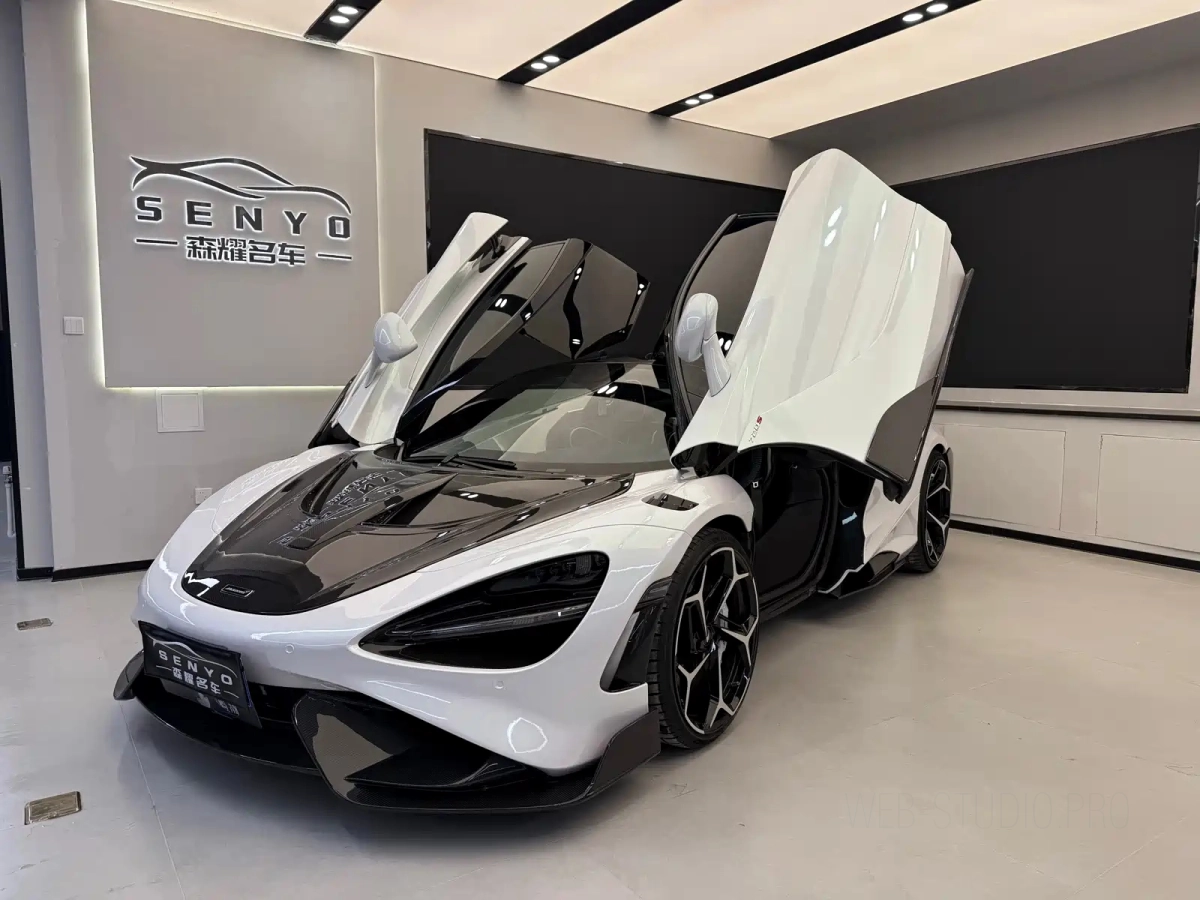 MCLAREN 720S