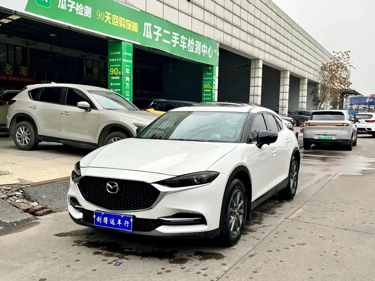 MAZDA CX-4  2023