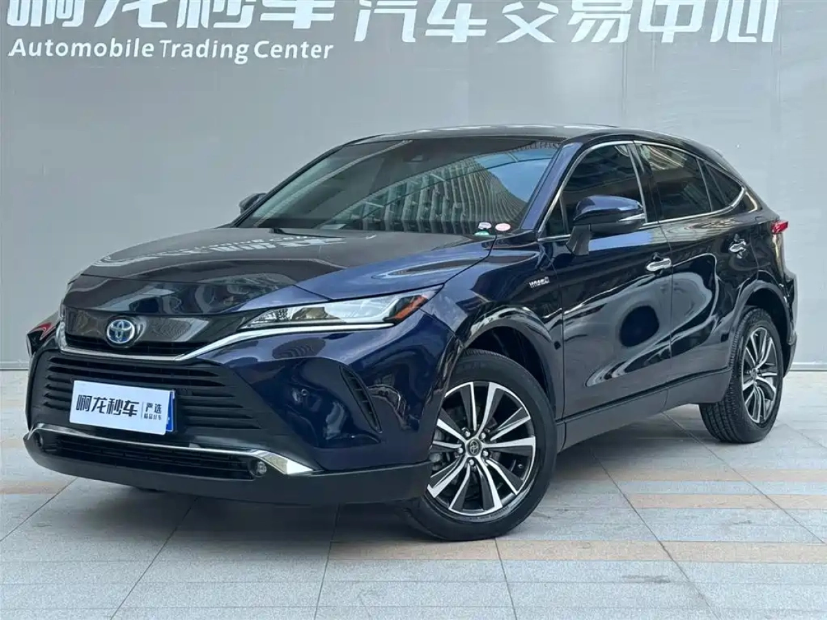 TOYOTA HARRIER  2022