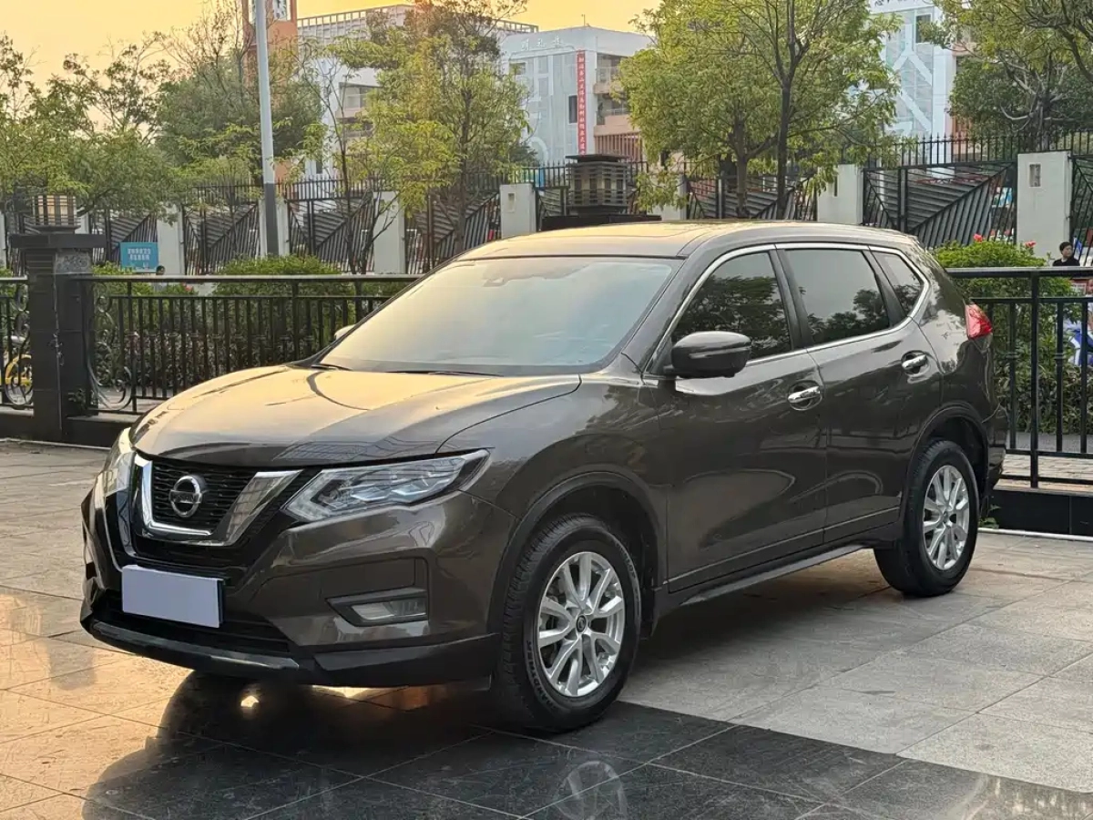 NISSAN X-TRAIL  2021