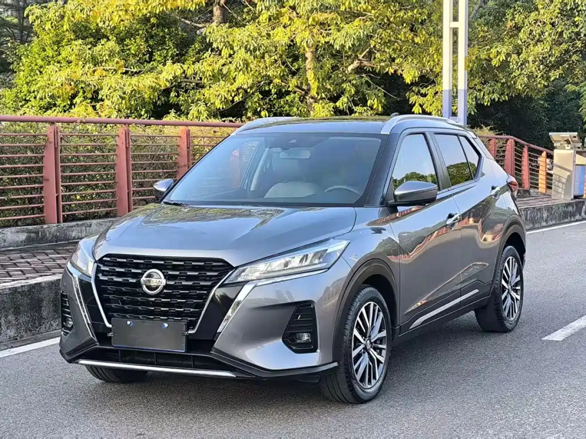 NISSAN KICKS