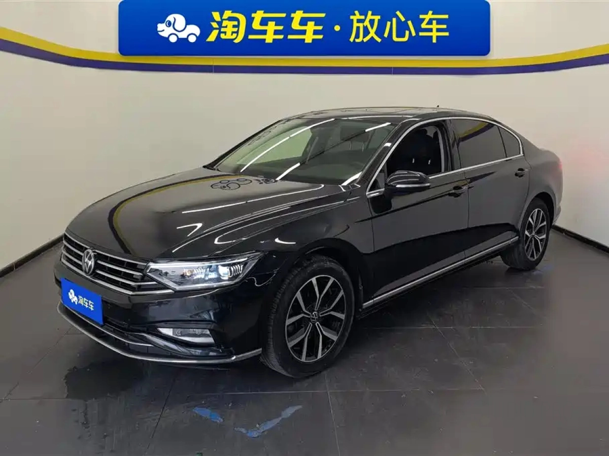 VOLKSWAGEN MAGOTAN  2022