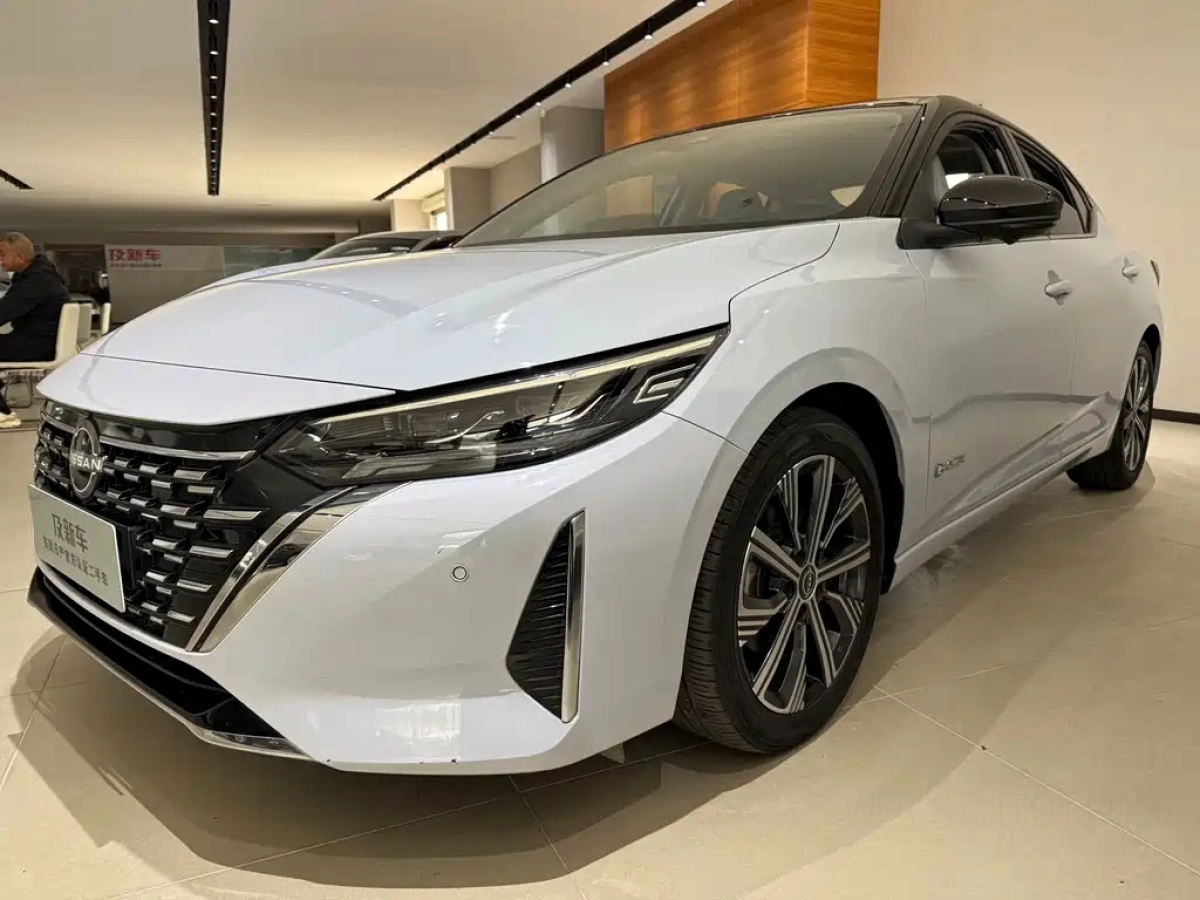 NISSAN SYLPHY  2023