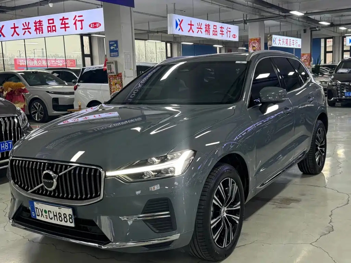 VOLVO XC60  2022