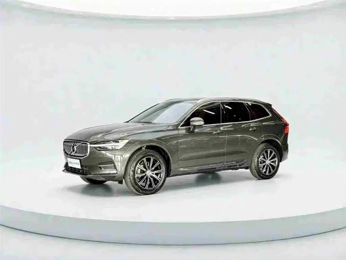 VOLVO XC60  2021