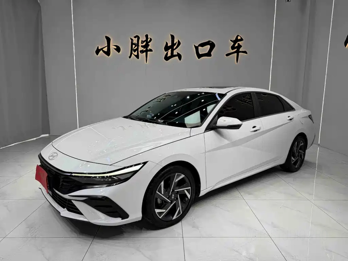 HYUNDAI ELANTRA  2023