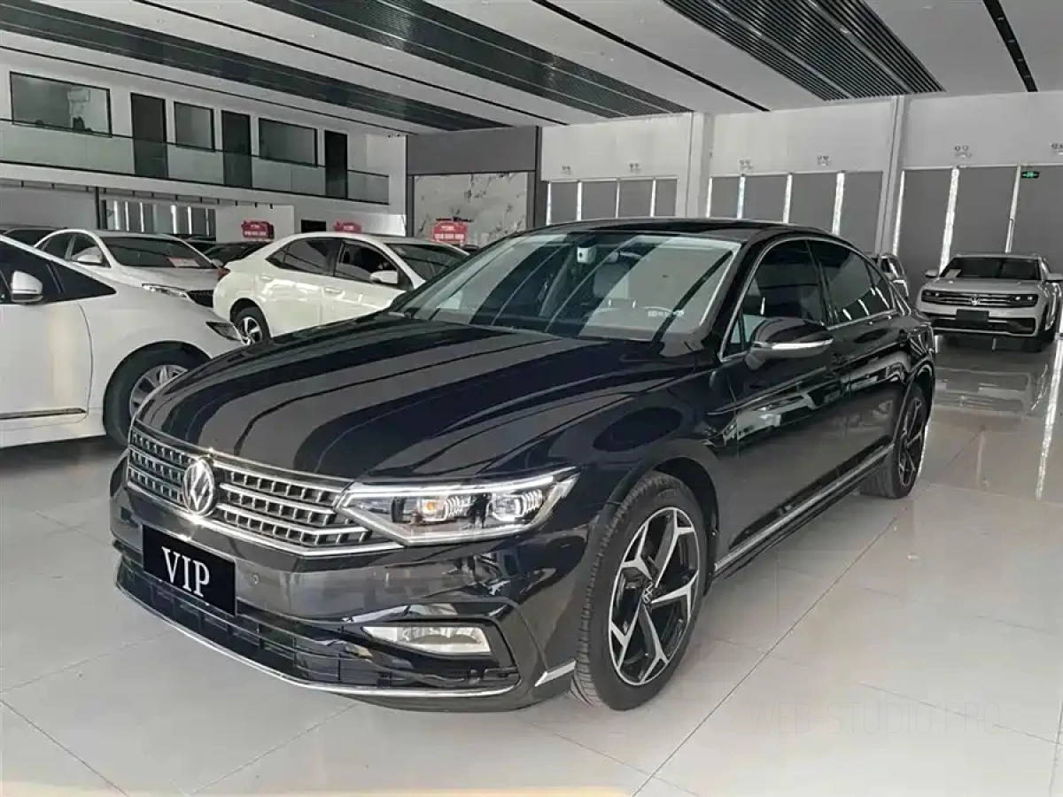 VOLKSWAGEN MAGOTAN  2025