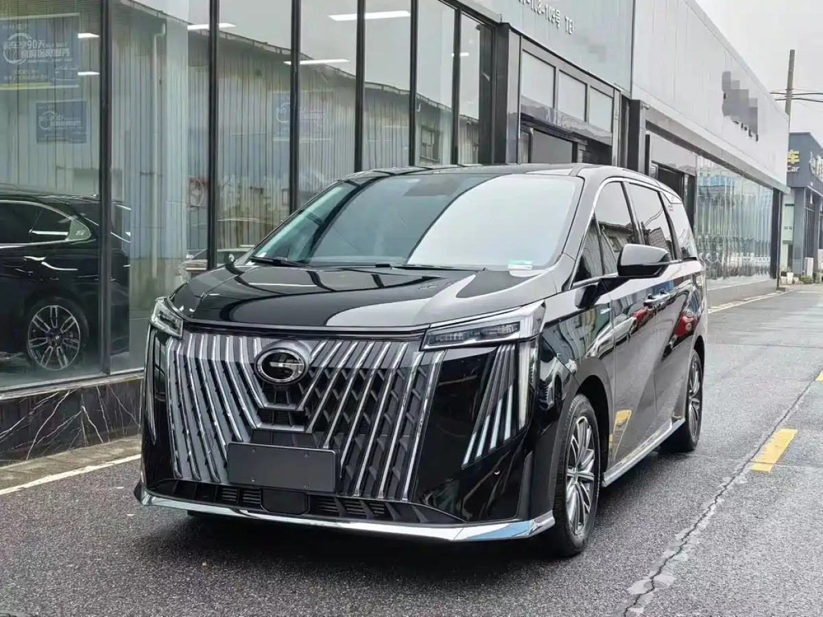 GAC TRUMPCHI TRUMPCHI M8  2025