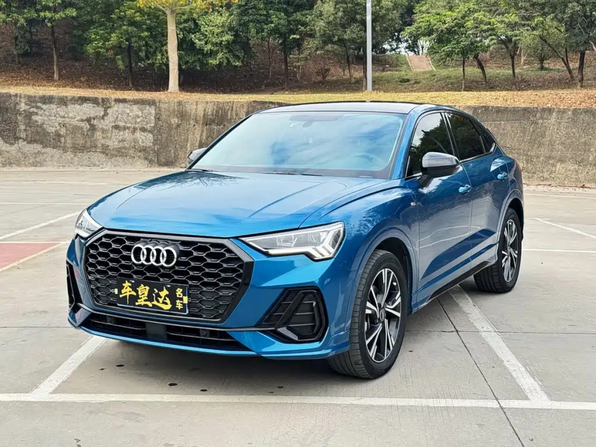 AUDI Q3 SPORTBACK  2023