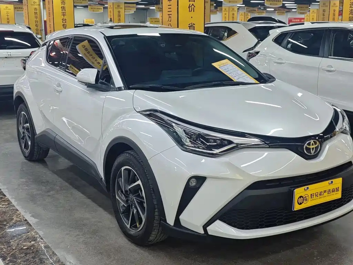 TOYOTA C-HR  2023