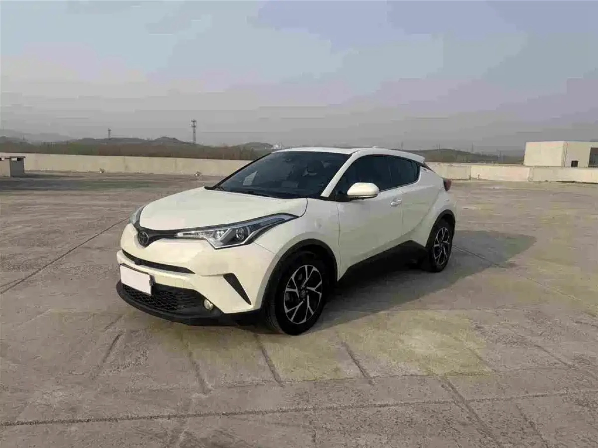 TOYOTA C-HR  2020