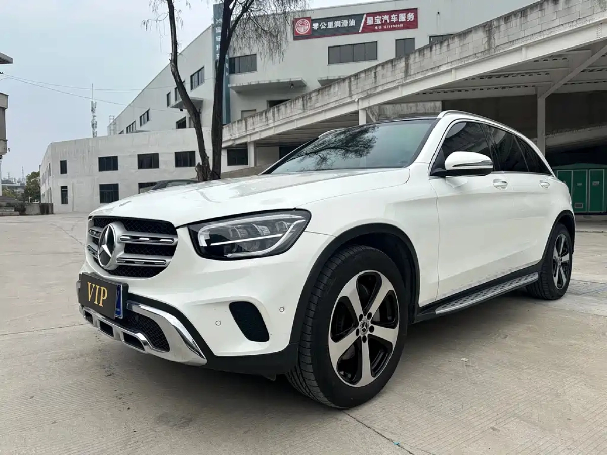 MERCEDES-BENZ GLC  2022