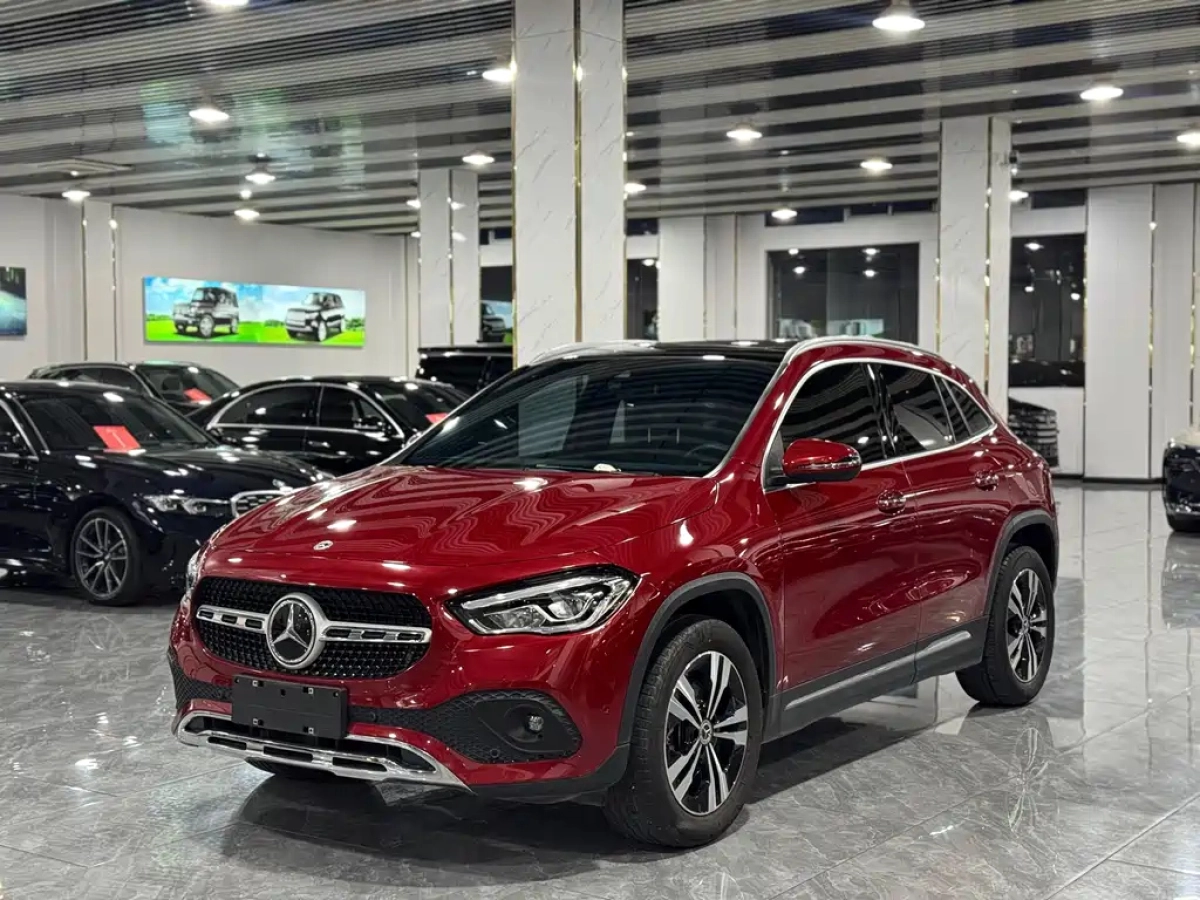 MERCEDES-BENZ GLA  2022