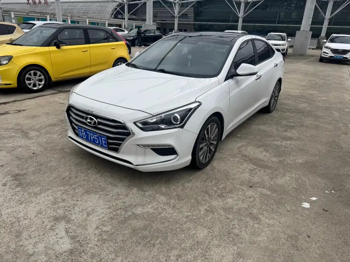 HYUNDAI MISTRA  2020