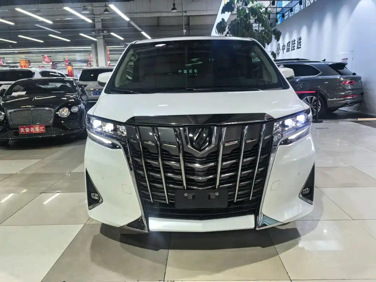 TOYOTA ALPHARD