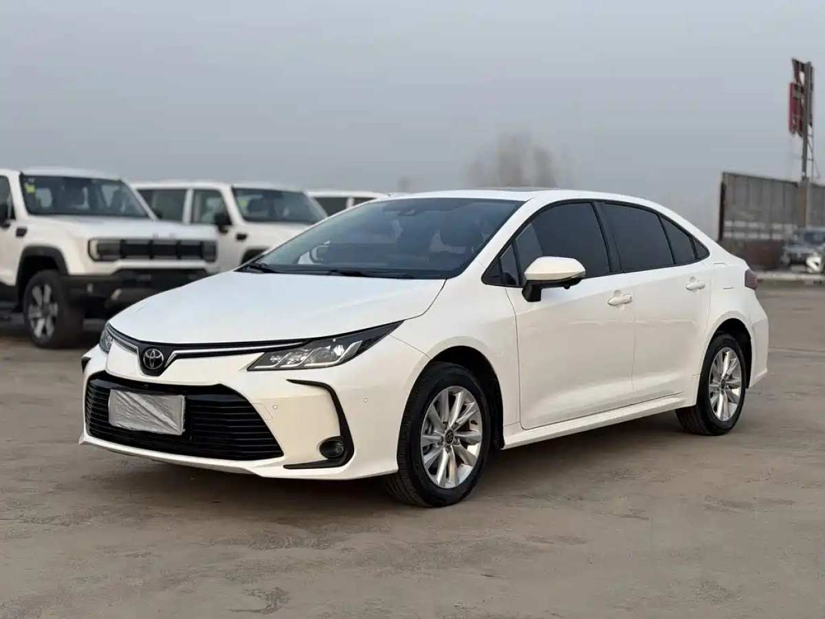 TOYOTA COROLLA  2023