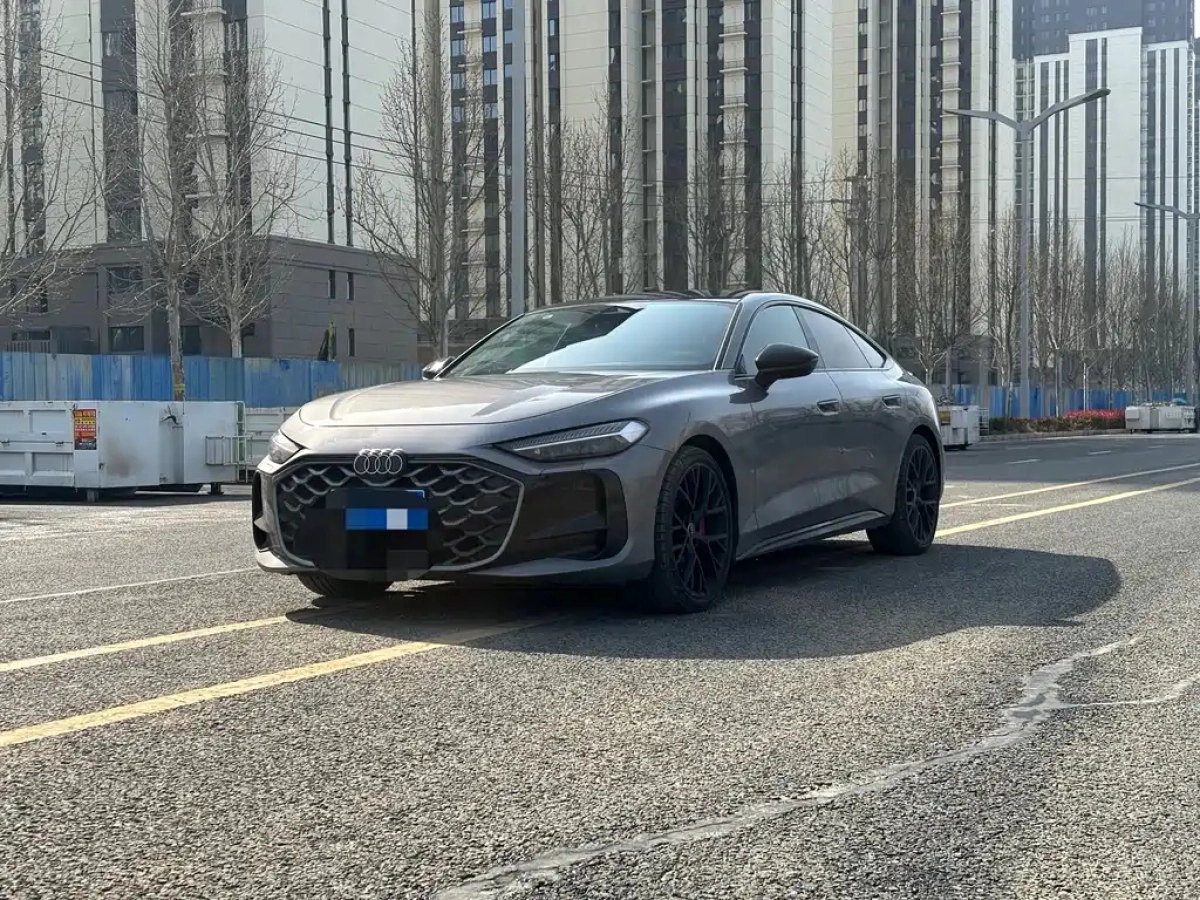 AUDI A5L SPORTBACK  2025