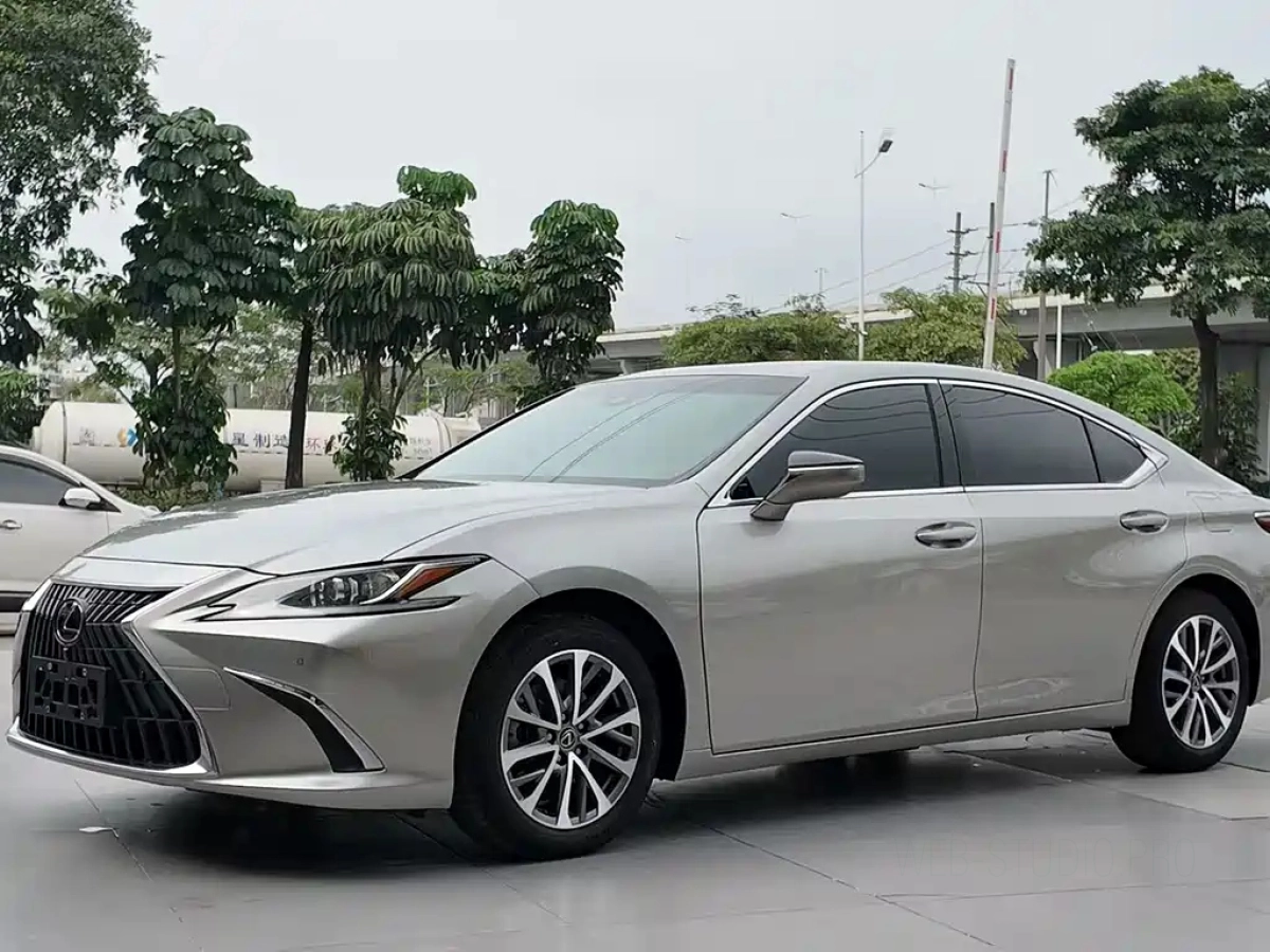 LEXUS ES  2023