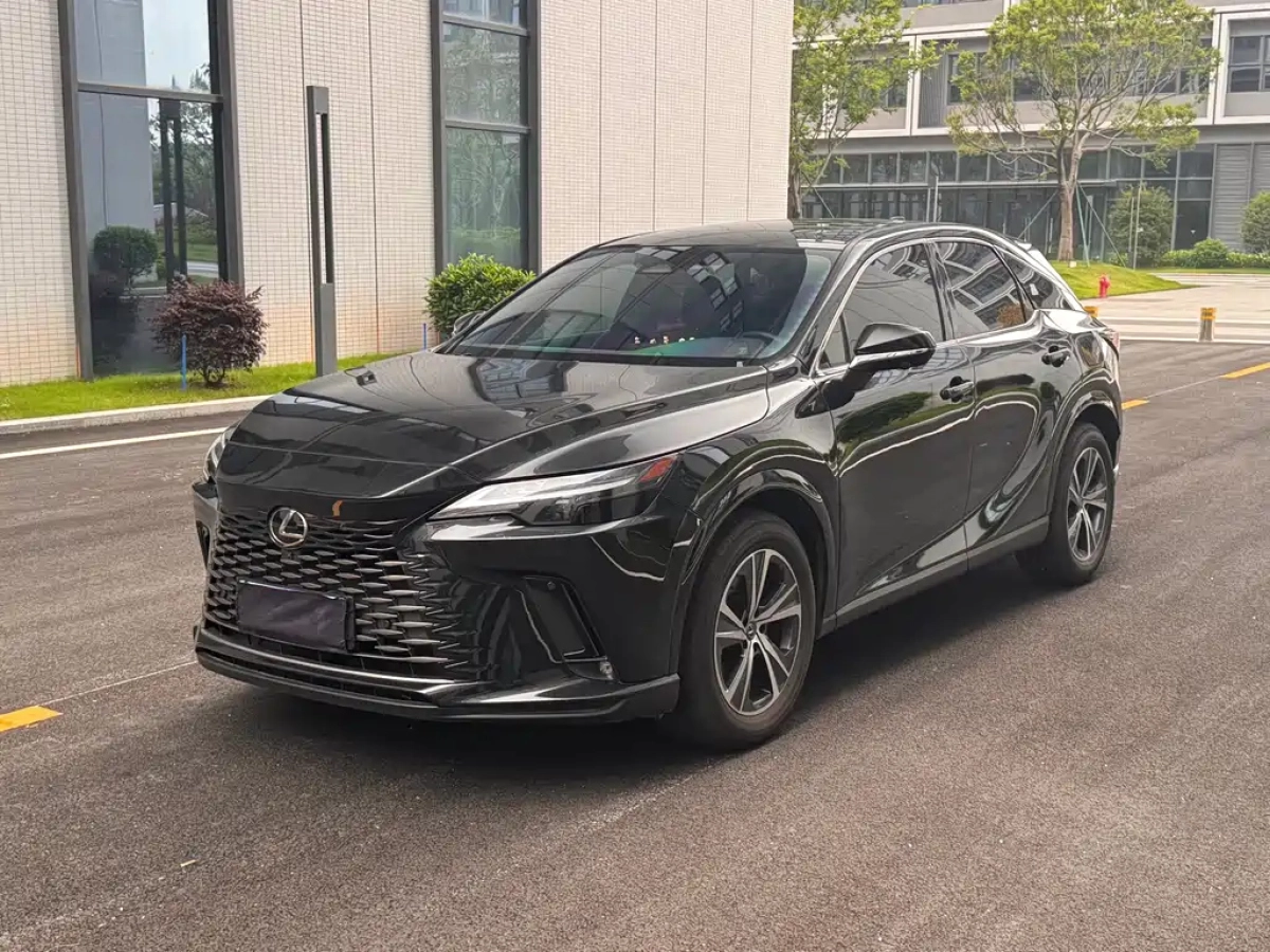 LEXUS RX  2025