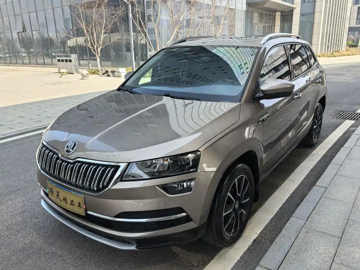 SKODA KAROQ  2019