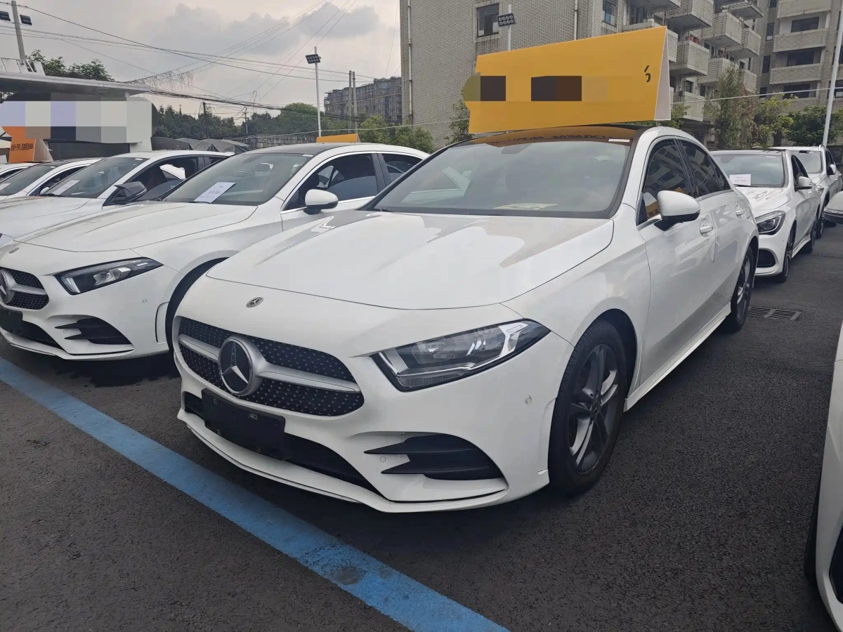 MERCEDES-BENZ A-CLASS  2021