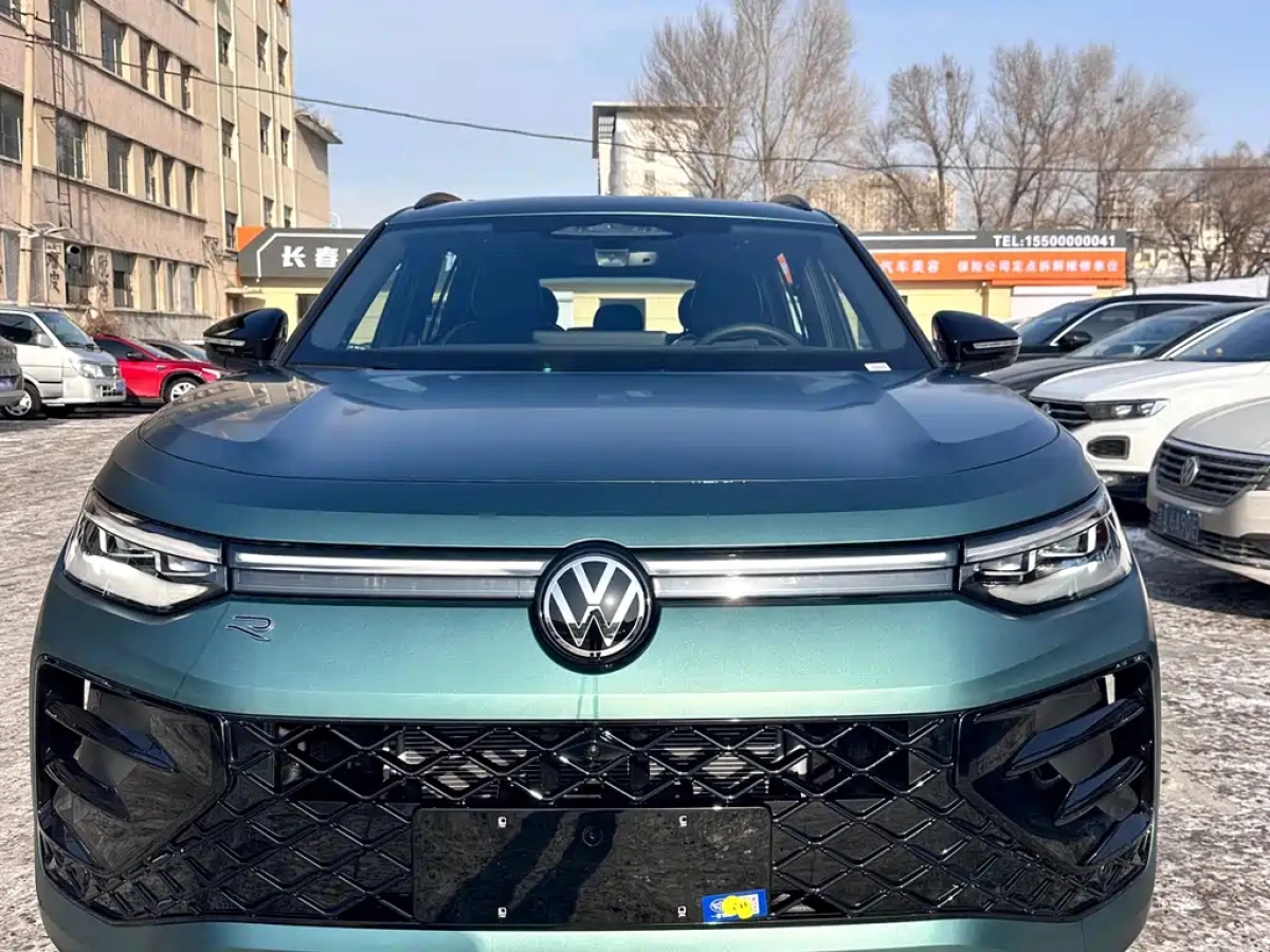 VOLKSWAGEN TAYRON