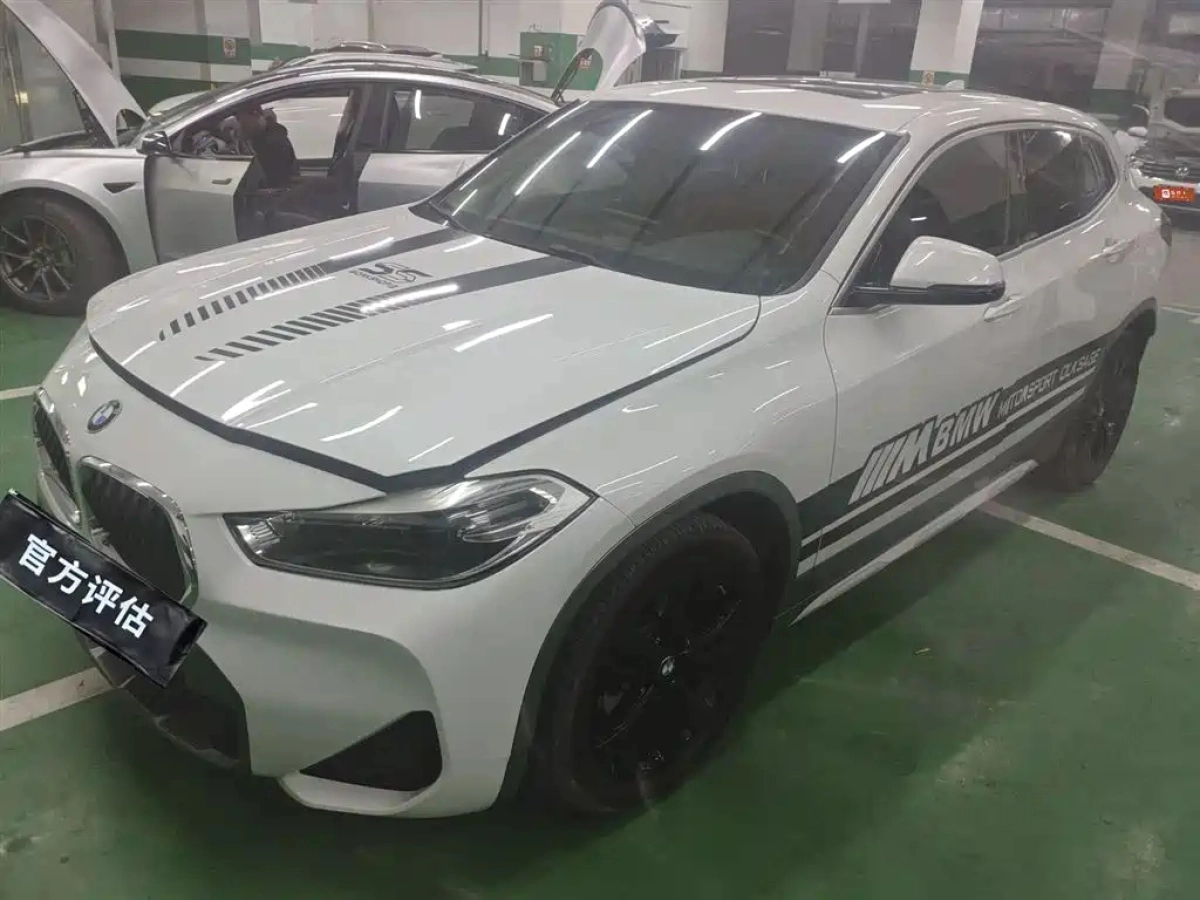 BMW X2