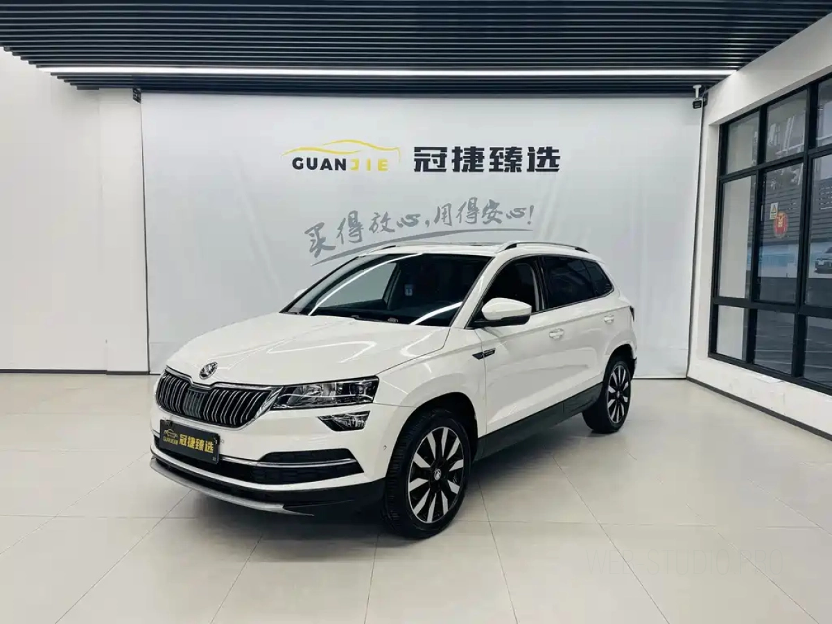SKODA KAROQ  2020