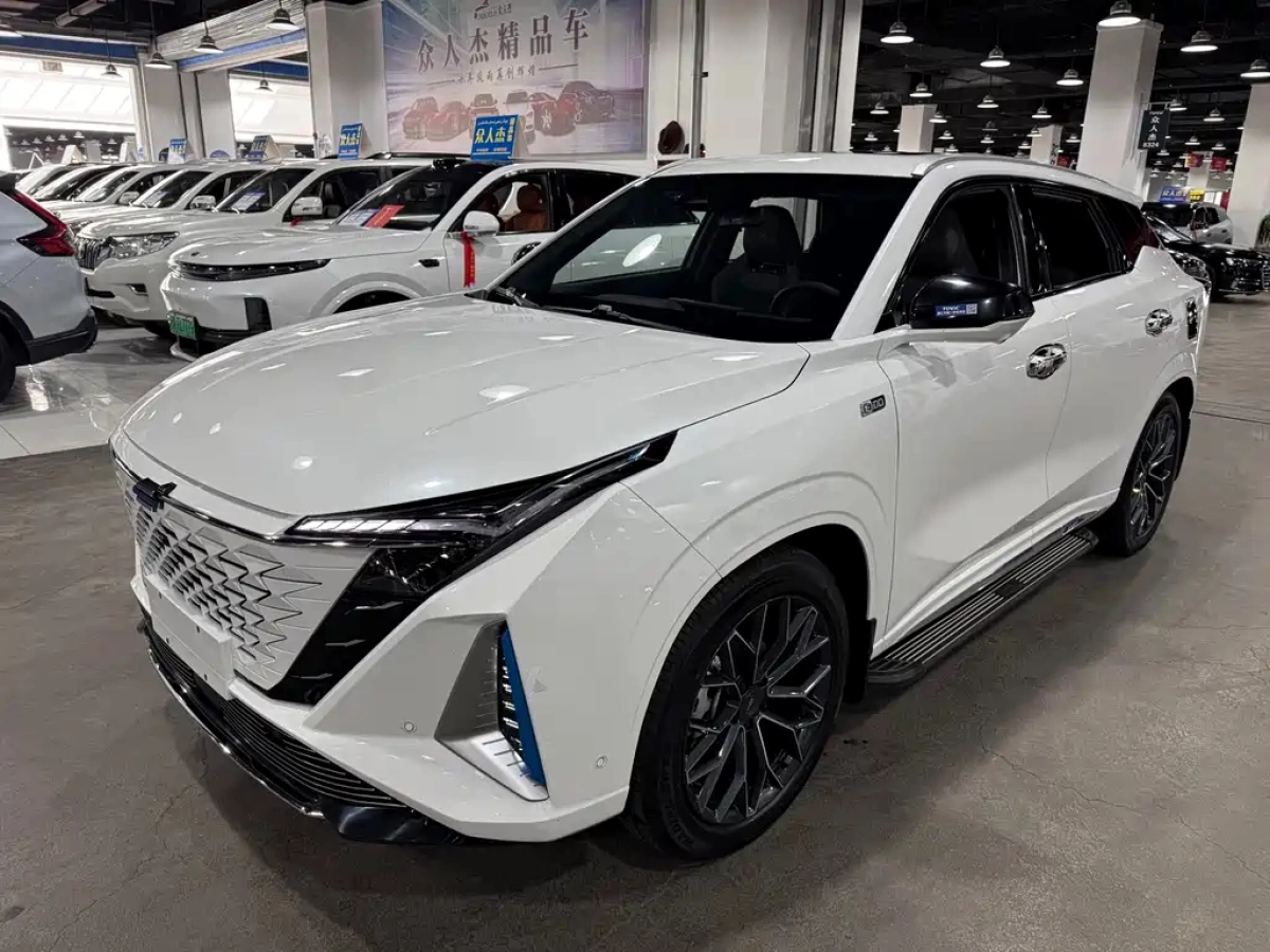 CHANGAN OSHAN Z6 NEW ENERGY