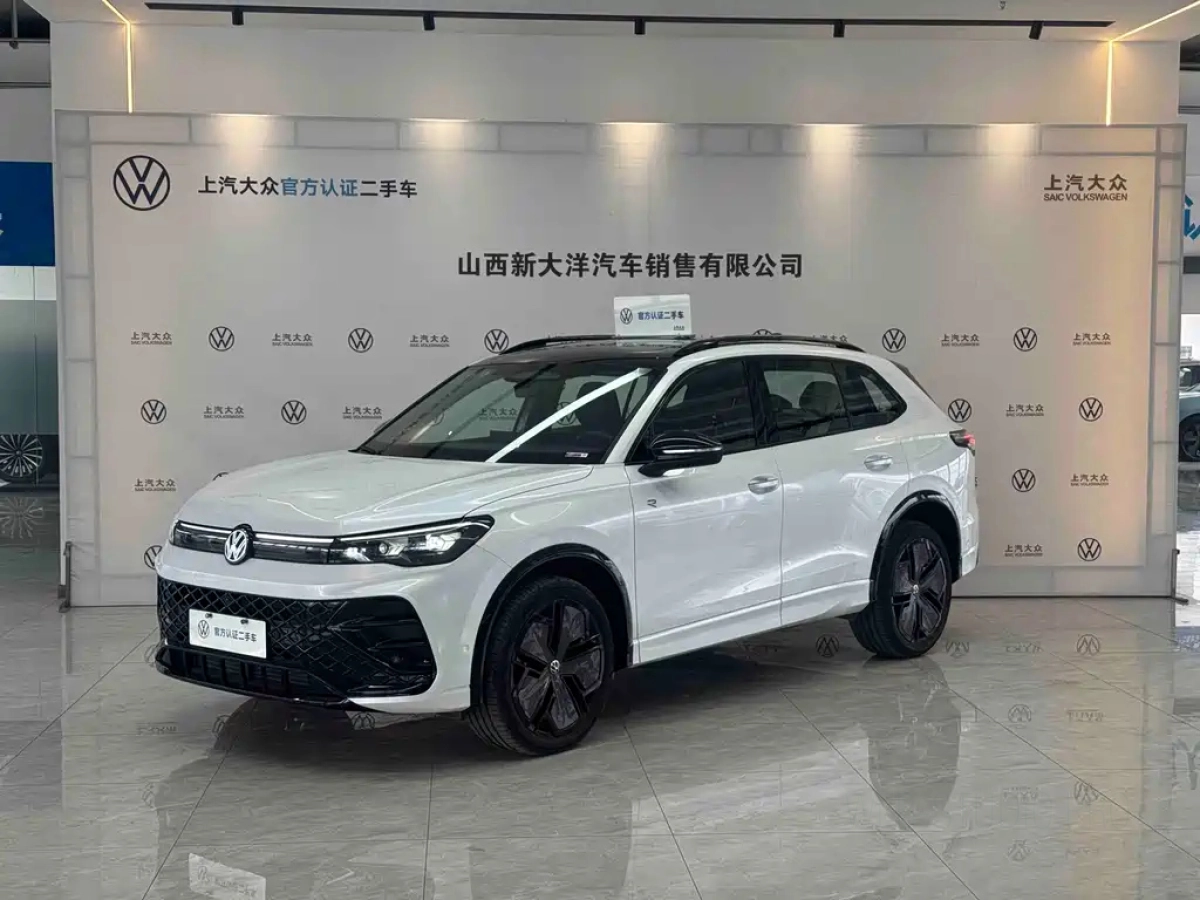 VOLKSWAGEN TIGUAN L  2024