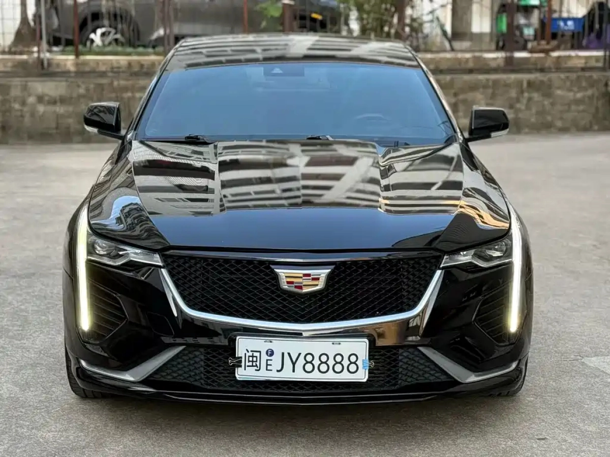 CADILLAC CT4