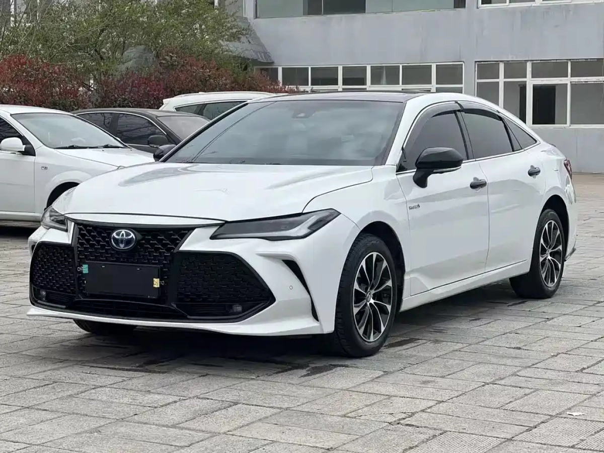 TOYOTA AVALON  2022