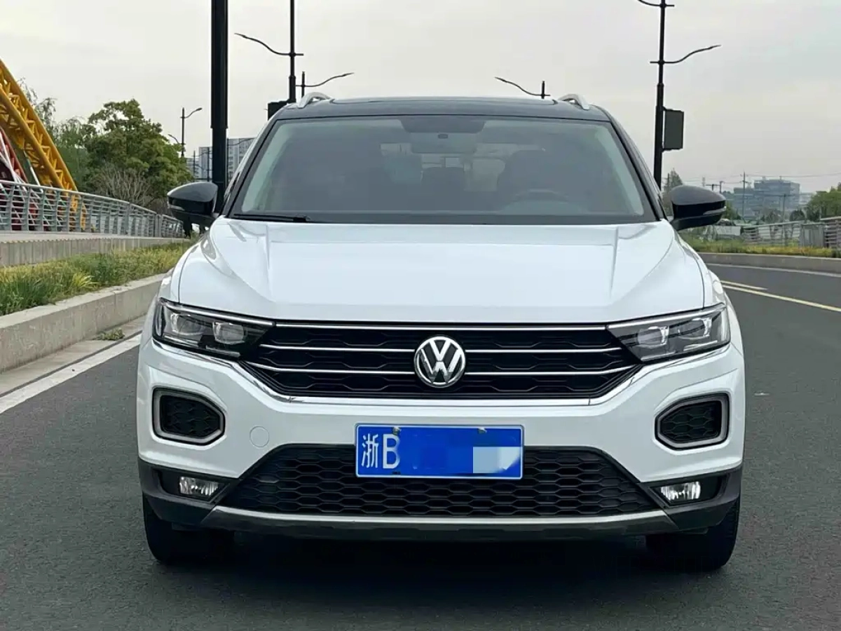 VOLKSWAGEN T-ROC
