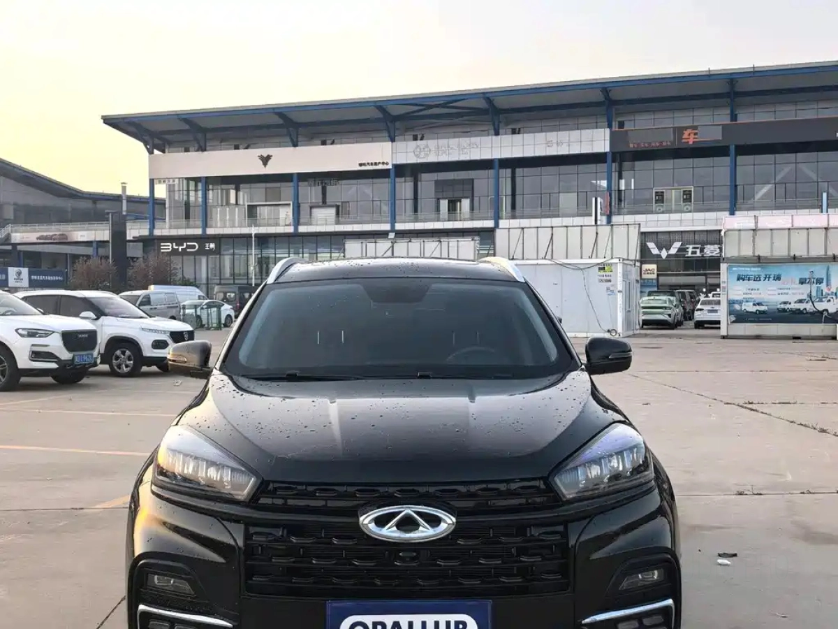 CHERY TIGGO 8