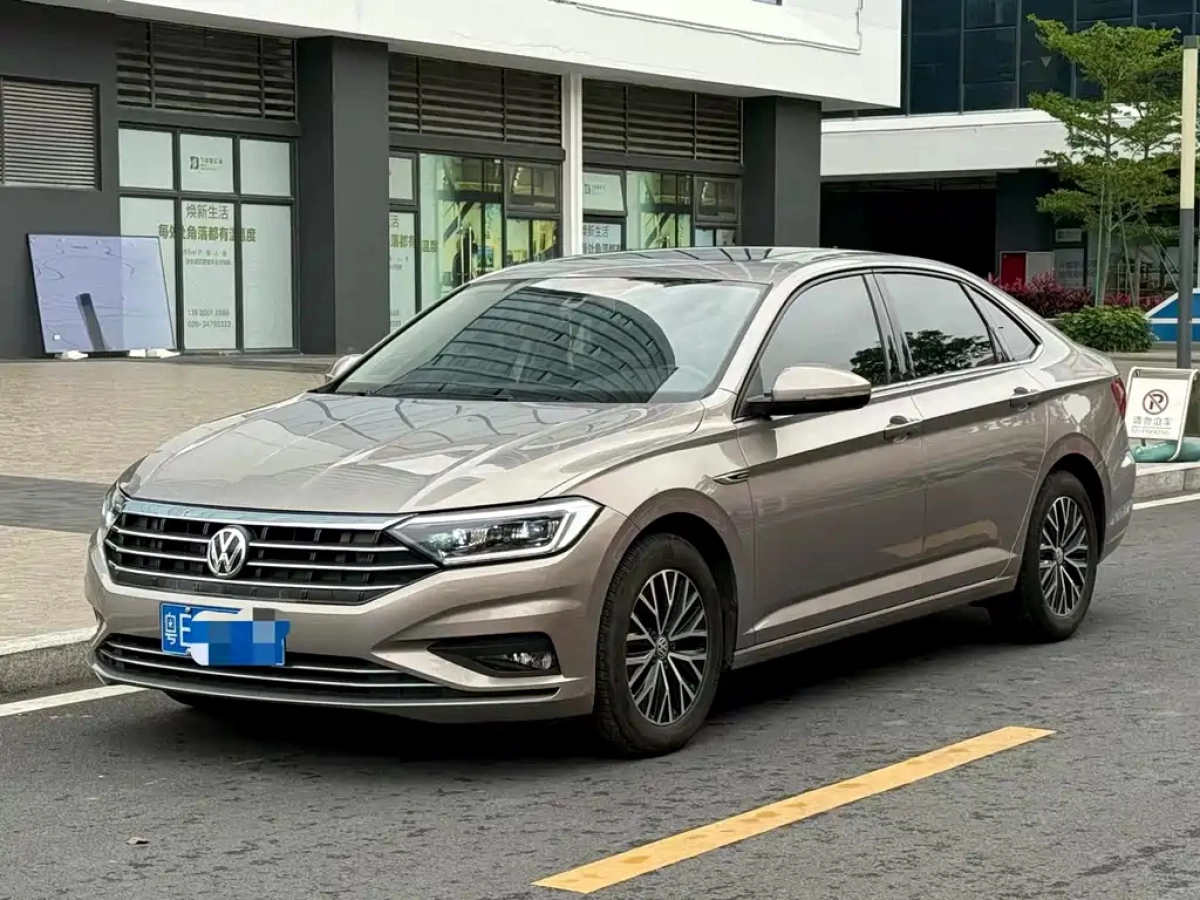 VOLKSWAGEN SAGITAR  2021