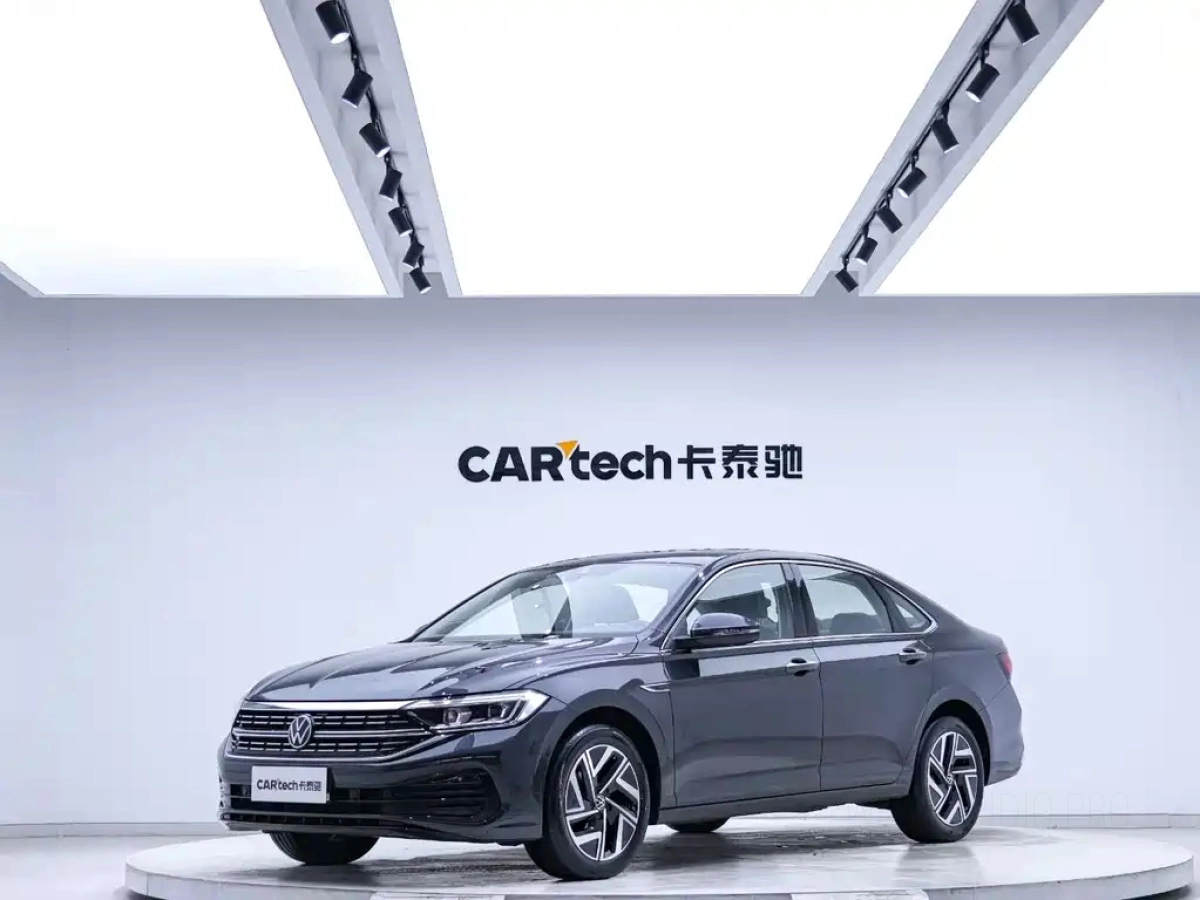 VOLKSWAGEN SAGITAR  2023