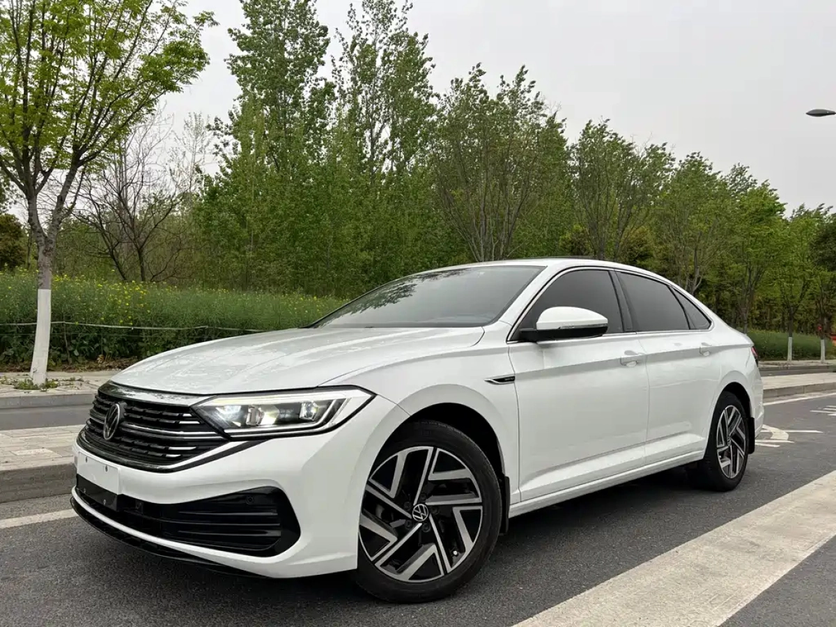 VOLKSWAGEN SAGITAR  2023