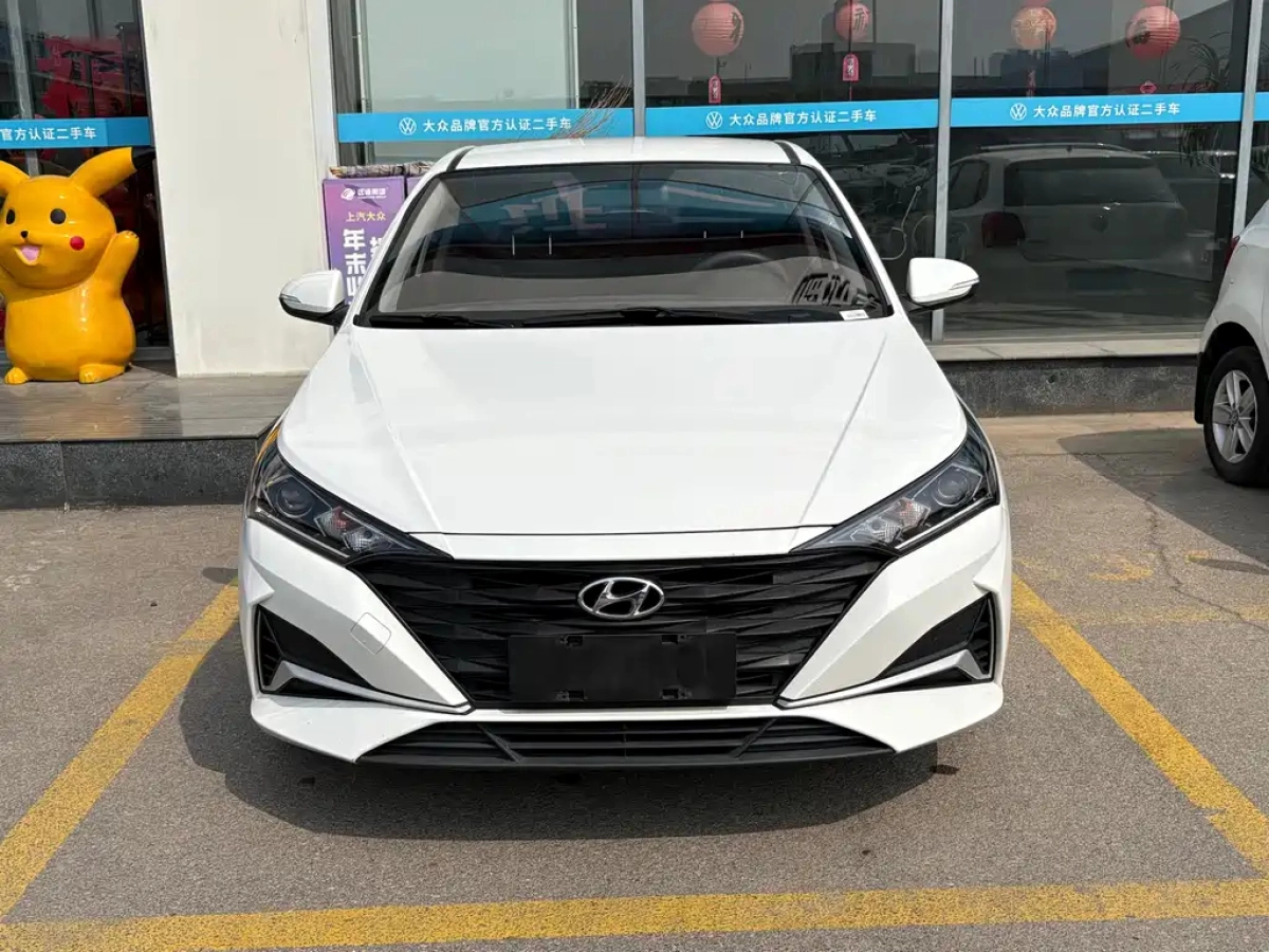 HYUNDAI VERNA