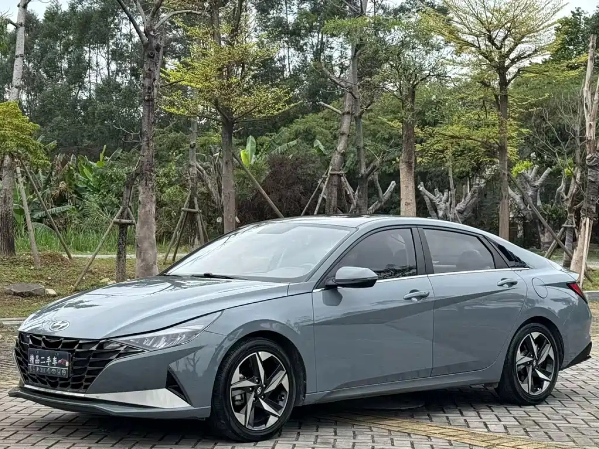 HYUNDAI ELANTRA  2021