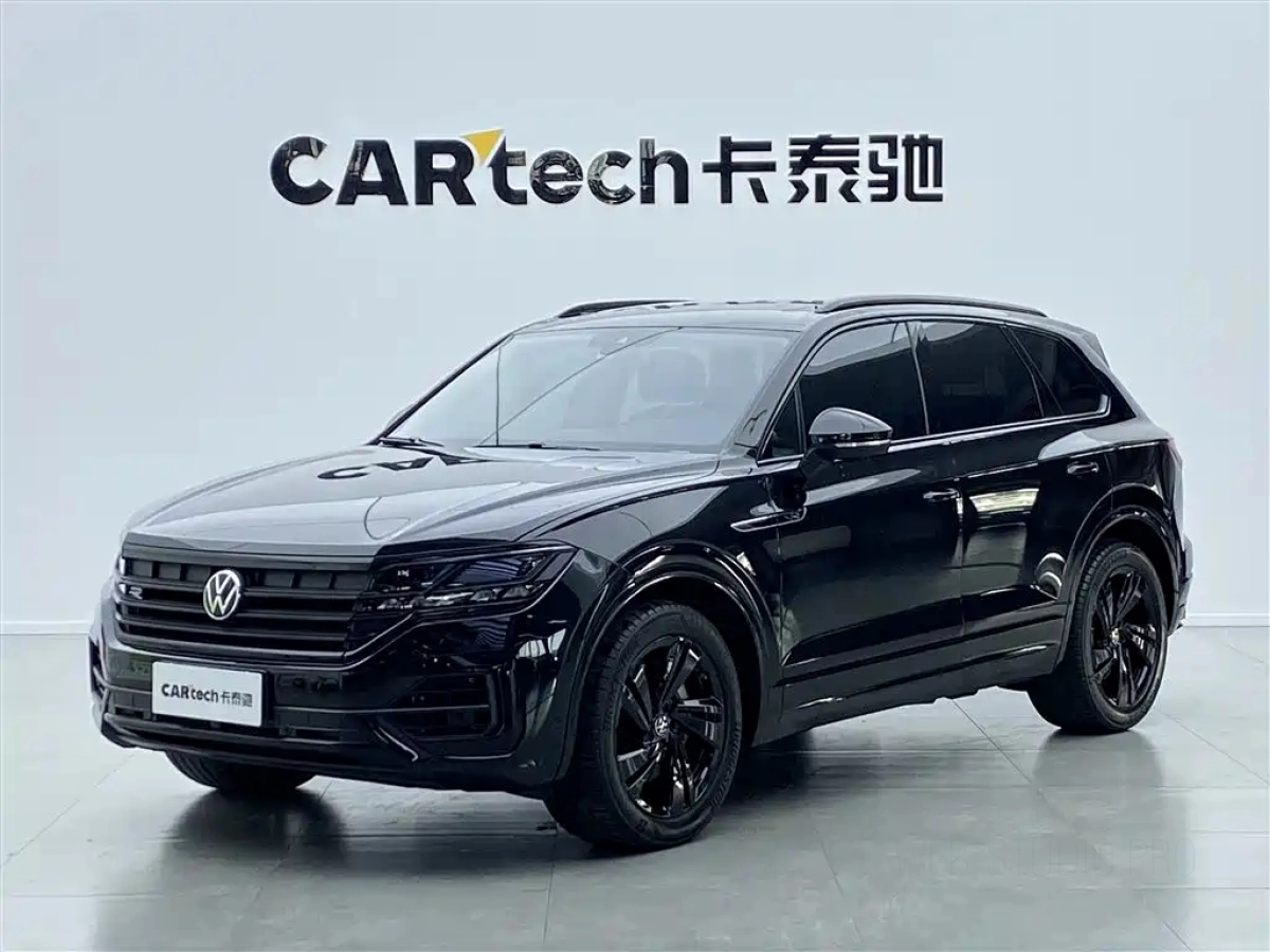 VOLKSWAGEN TOUAREG  2023