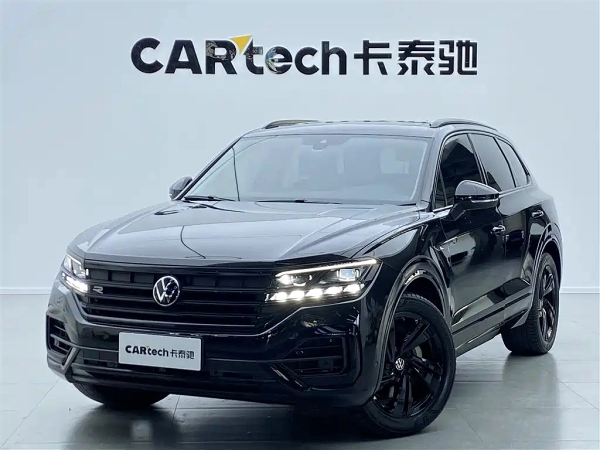 VOLKSWAGEN TOUAREG