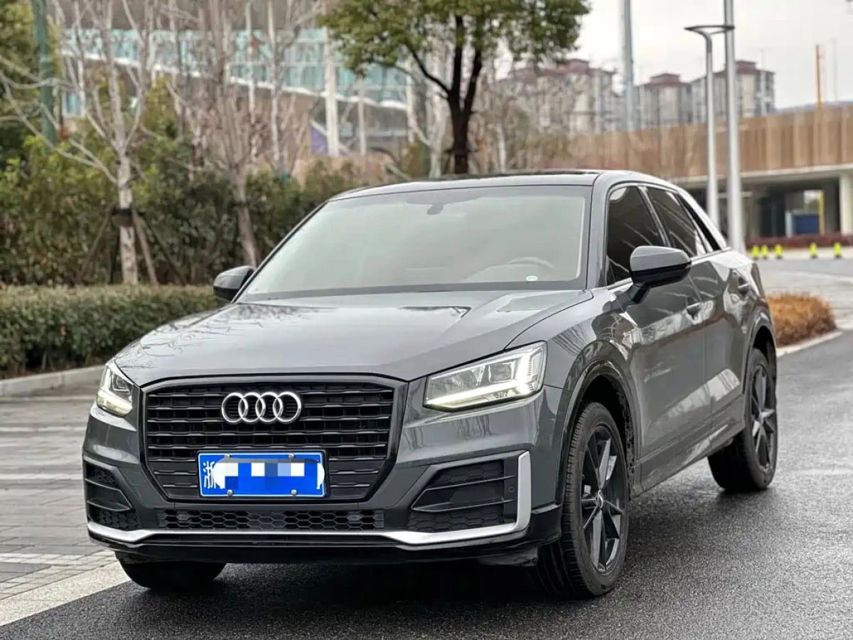 AUDI Q2L  2021